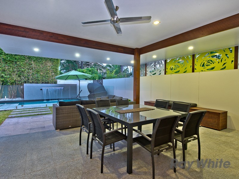 49 Larwill Avenue, Northgate QLD 4013