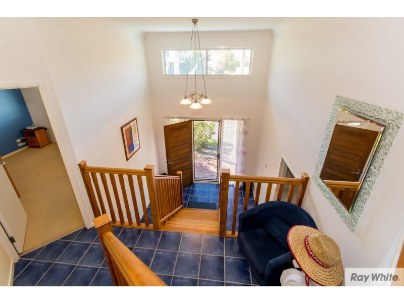 19 Valencia Court, Eatons Hill QLD 4037