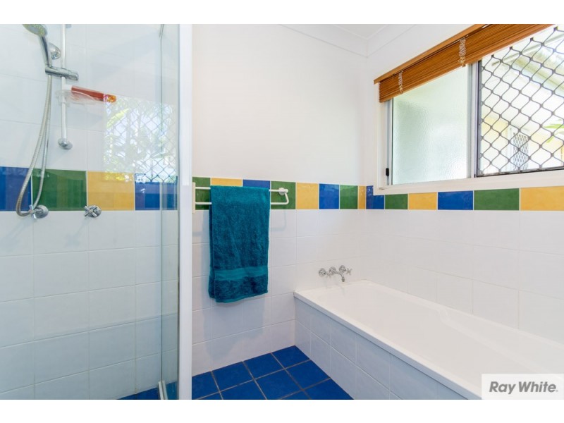 19 Valencia Court, Eatons Hill QLD 4037