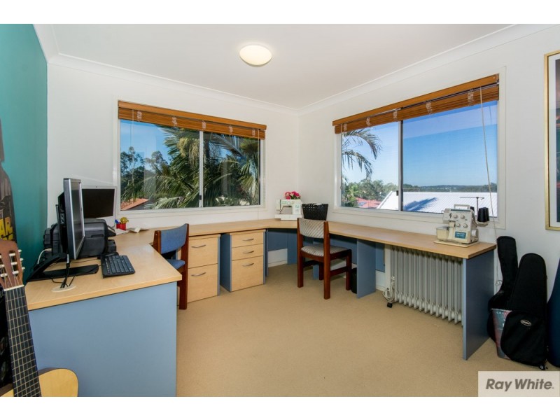 19 Valencia Court, Eatons Hill QLD 4037