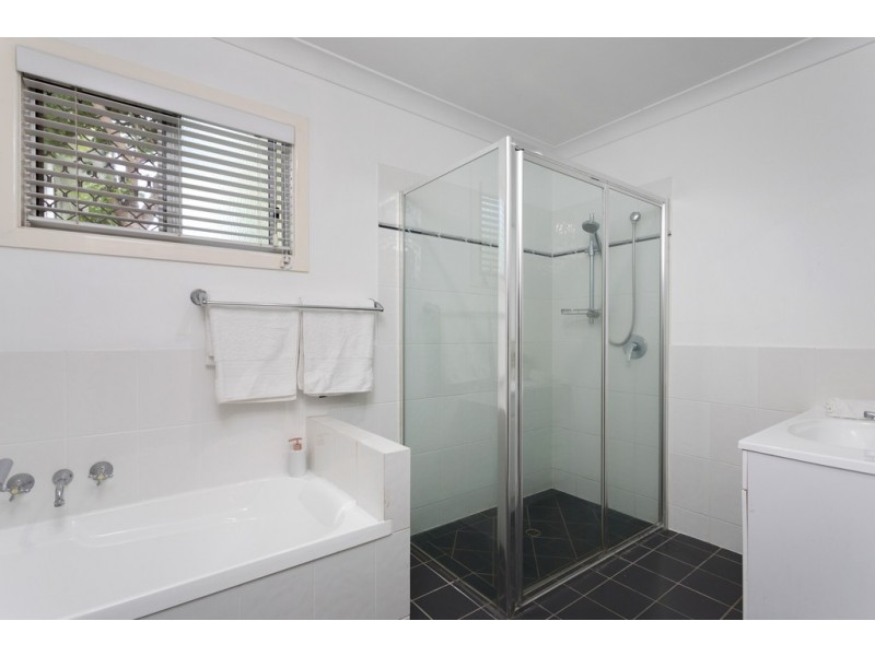 16 Croker Street, Aspley QLD 4034