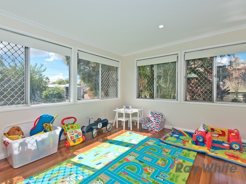 83 Royal Parade, Banyo QLD 4014