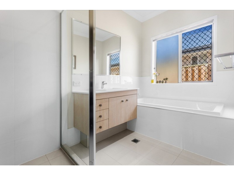 68 Otway Circuit, Fitzgibbon QLD 4018