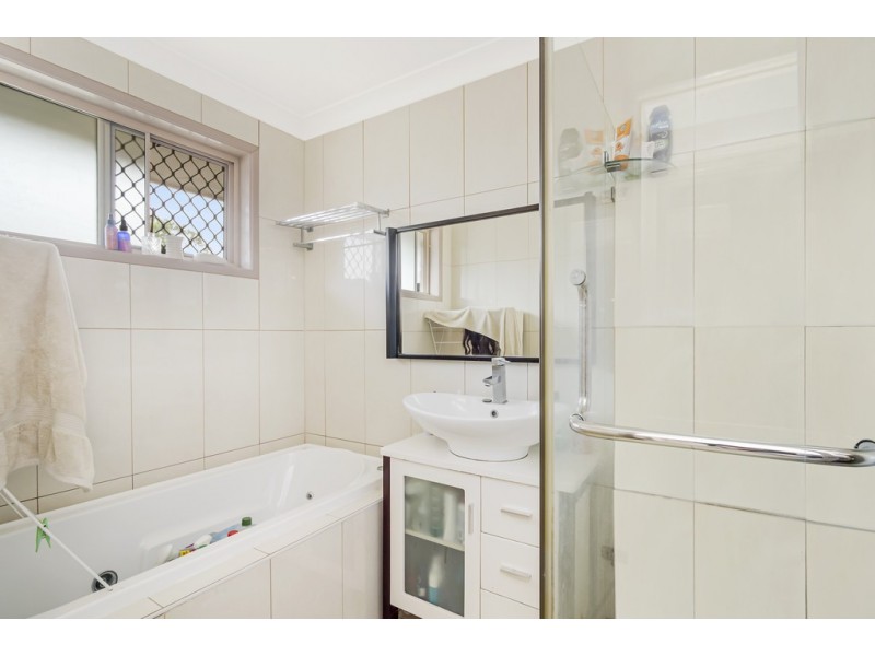 217 Dorville Road, Carseldine QLD 4034