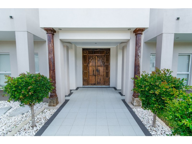 4 Apulia Place, Bridgeman Downs QLD 4035