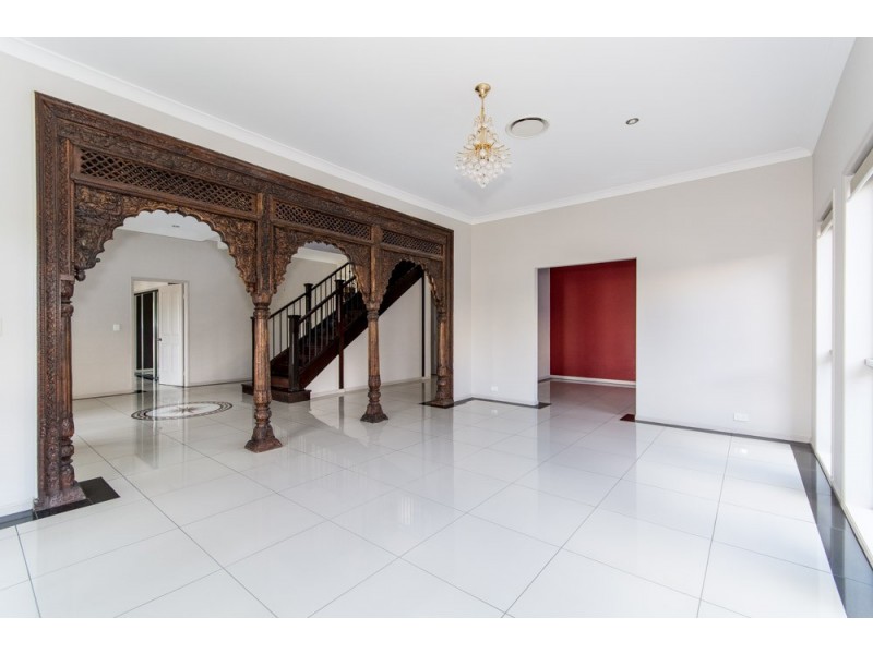 4 Apulia Place, Bridgeman Downs QLD 4035