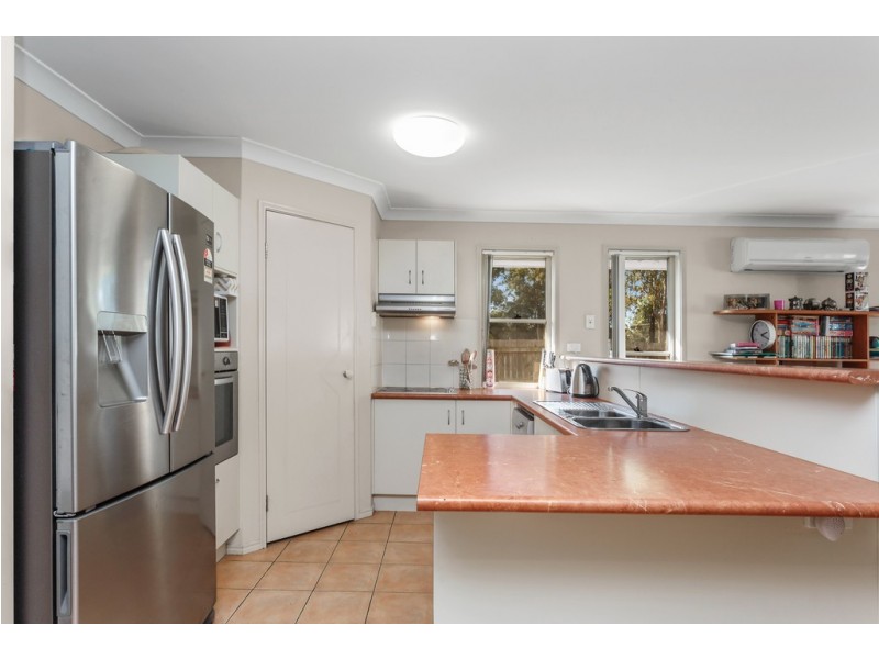 11 Devon Street, Bray Park QLD 4500