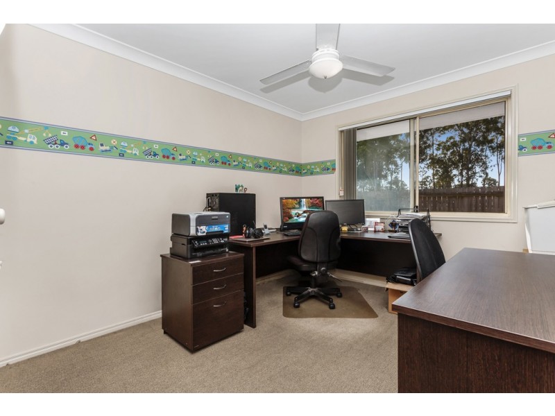 11 Devon Street, Bray Park QLD 4500