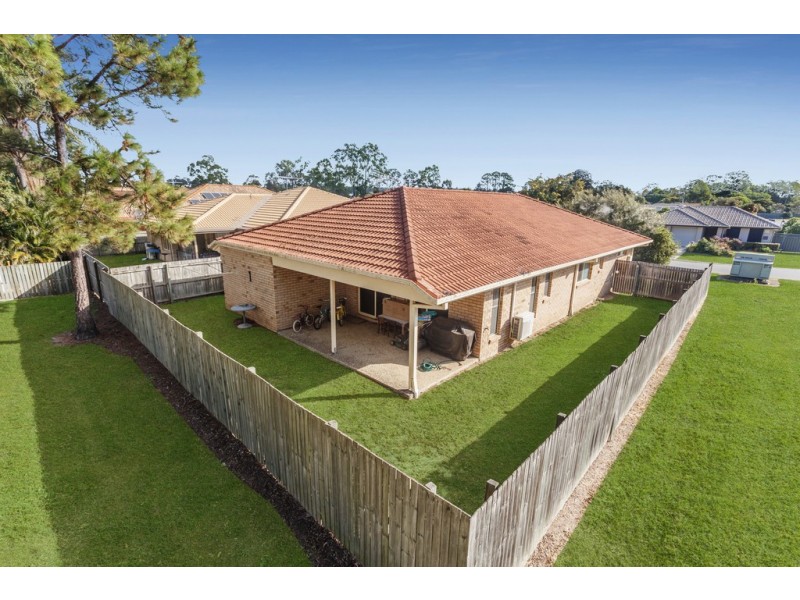 11 Devon Street, Bray Park QLD 4500