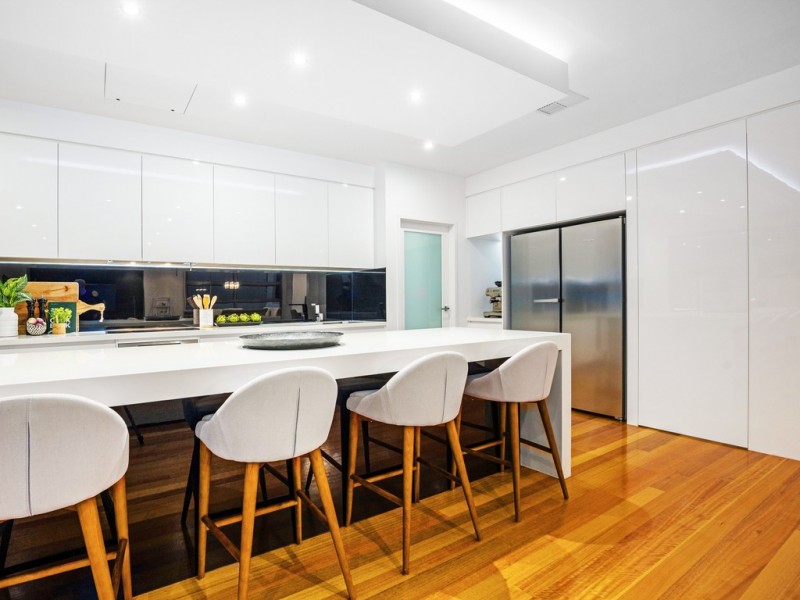 12 Dress Circle Court, Bridgeman Downs QLD 4035