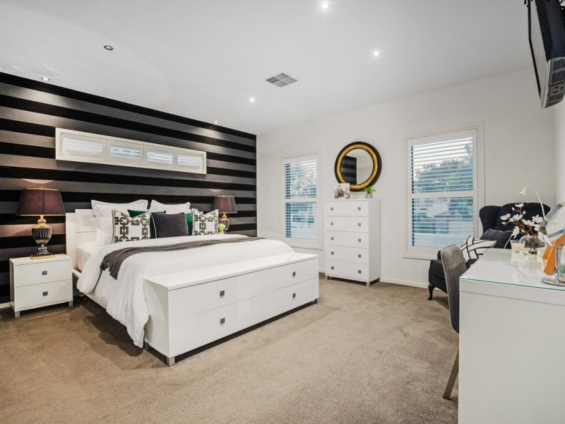 12 Dress Circle Court, Bridgeman Downs QLD 4035