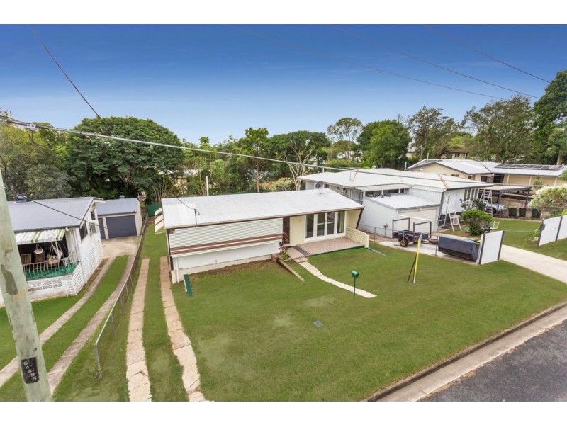 9 Malwood Street, Stafford Heights QLD 4053