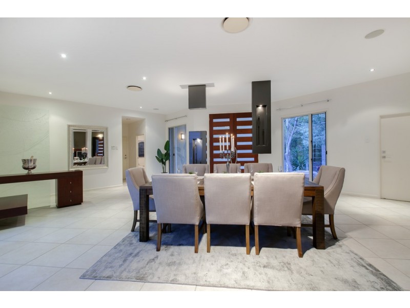 73 Neville Road, Bridgeman Downs QLD 4035