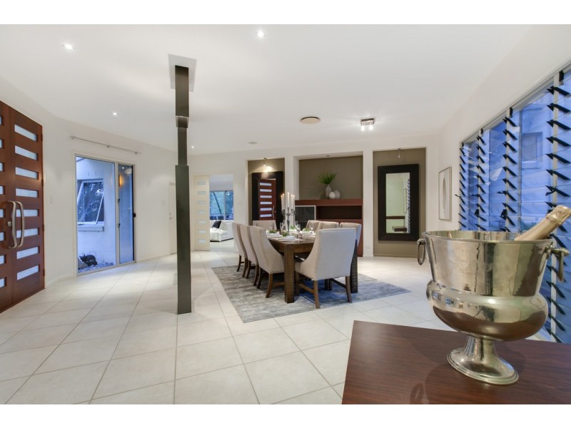 73 Neville Road, Bridgeman Downs QLD 4035