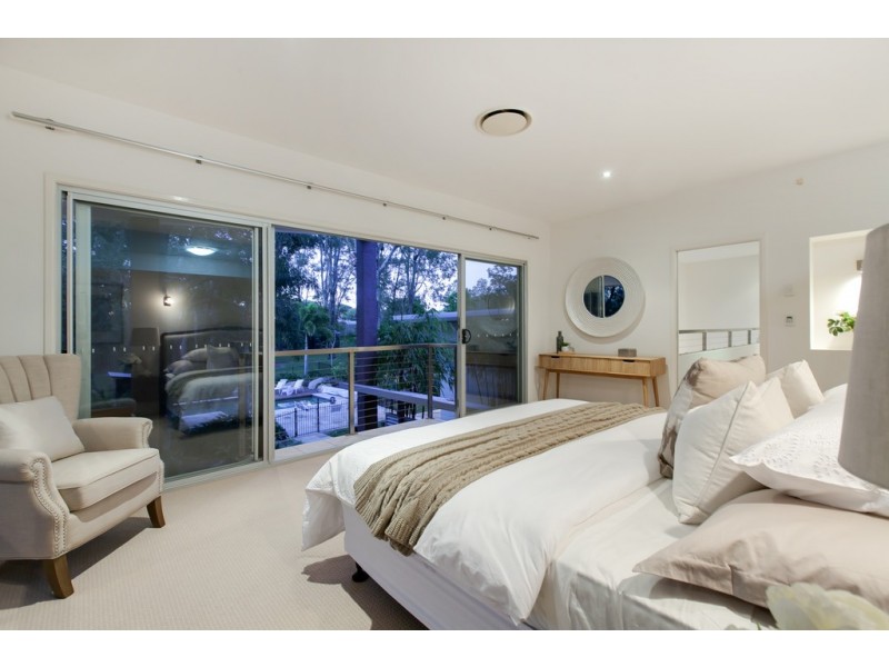 73 Neville Road, Bridgeman Downs QLD 4035