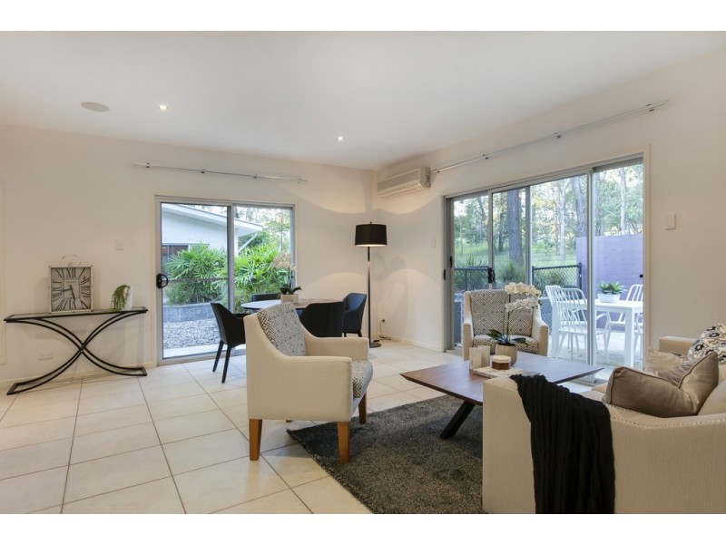 73 Neville Road, Bridgeman Downs QLD 4035