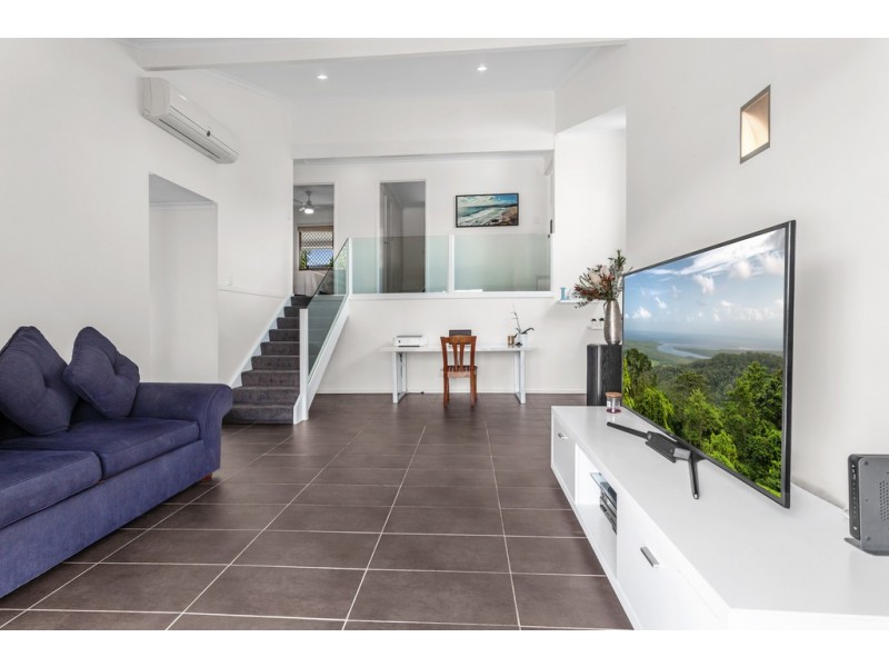 52 Gilford Crescent, Albany Creek QLD 4035