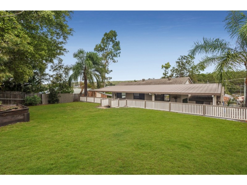 52 Gilford Crescent, Albany Creek QLD 4035