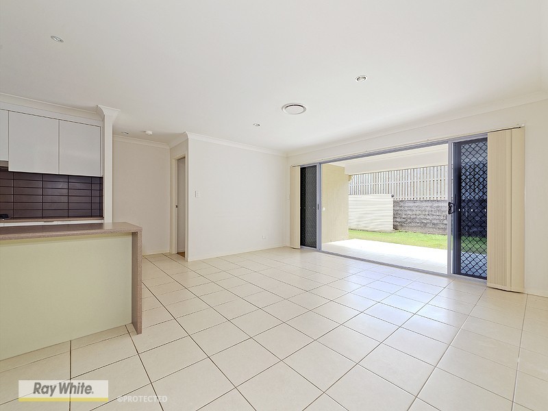 33 Beerwah Parade, Kallangur QLD 4503