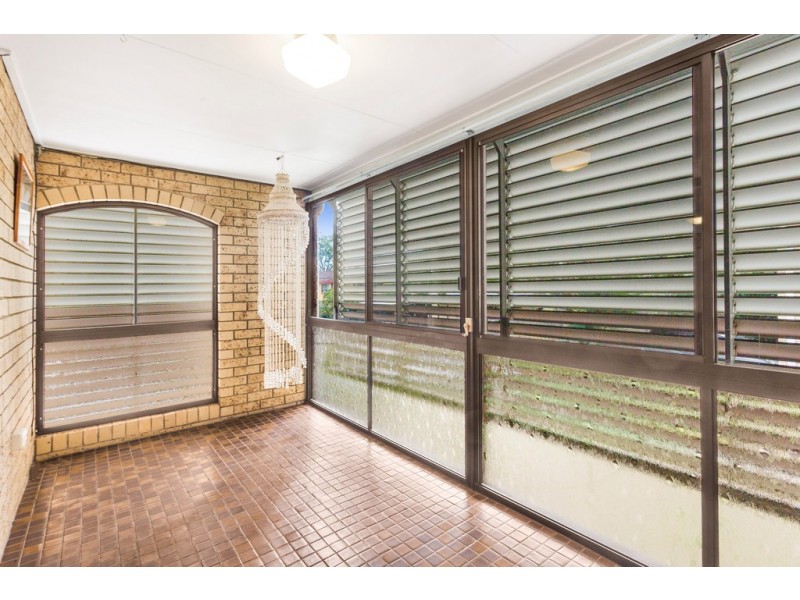 8 Sylvan Court, Kallangur QLD 4503