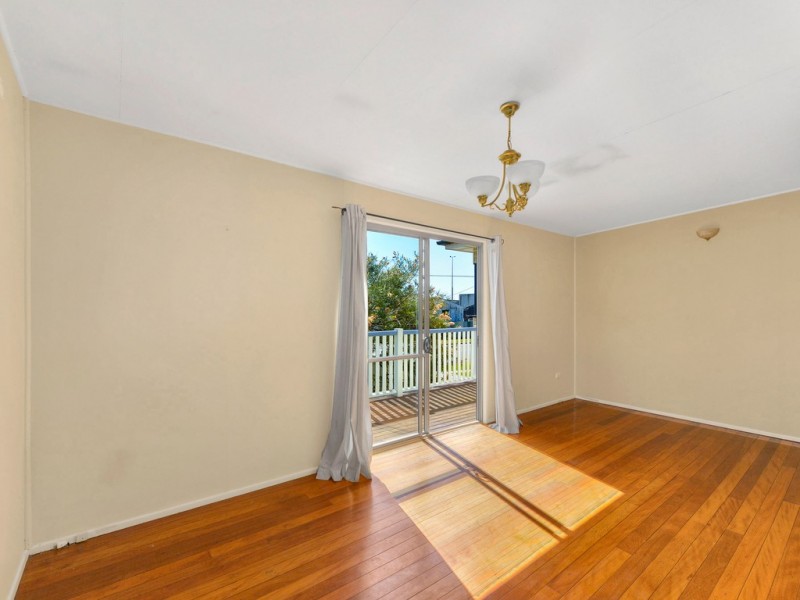 223 Earnshaw Road, Northgate QLD 4013