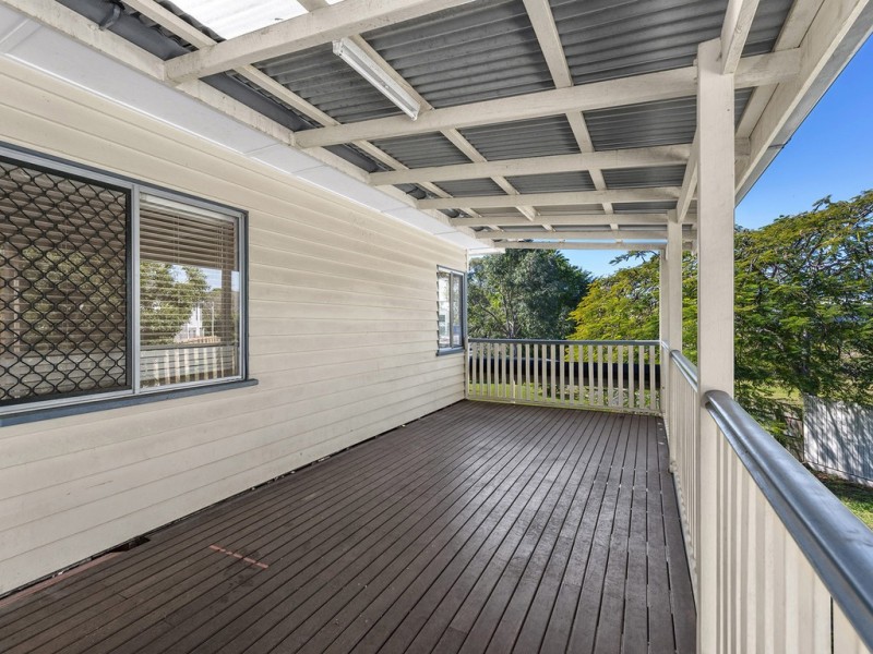 223 Earnshaw Road, Northgate QLD 4013