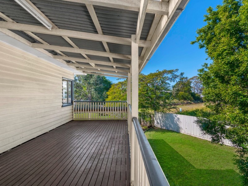 223 Earnshaw Road, Northgate QLD 4013