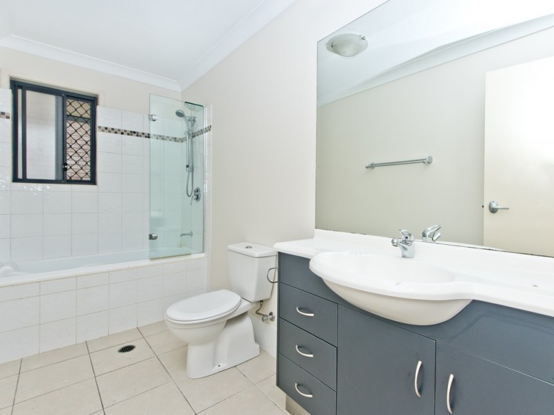 1 Elk Street, Fitzgibbon QLD 4018