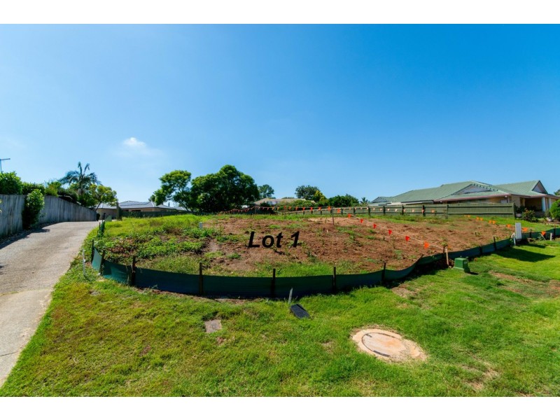 24A Myrtle Crescent, Bridgeman Downs QLD 4035