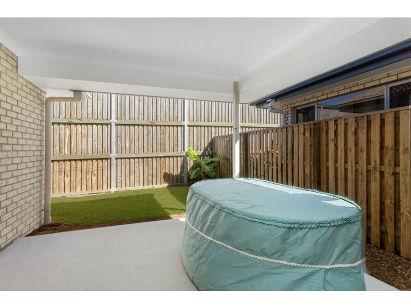 26 Watarrka Avenue, Fitzgibbon QLD 4018