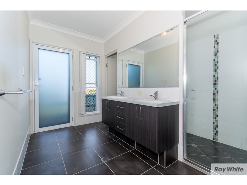 14 Michigan Circuit, Warner QLD 4500