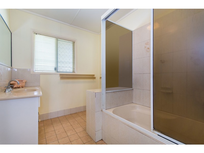 11 Kakawan Street, Boondall QLD 4034