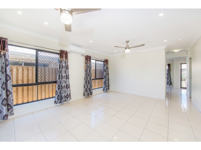 4 Nungatta Circuit, Fitzgibbon QLD 4018