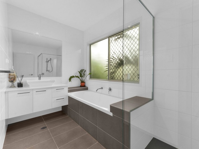 40 Larwill Avenue, Northgate QLD 4013