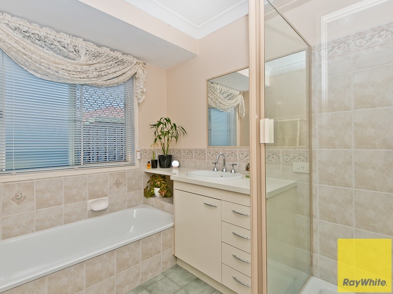 17 Parkridge Avenue, Upper Caboolture QLD 4510