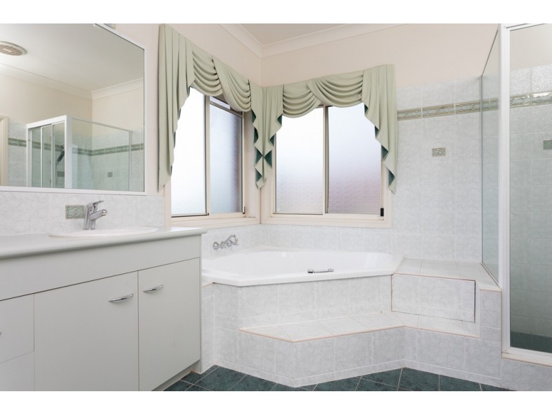 621 Trouts Road, Aspley QLD 4034