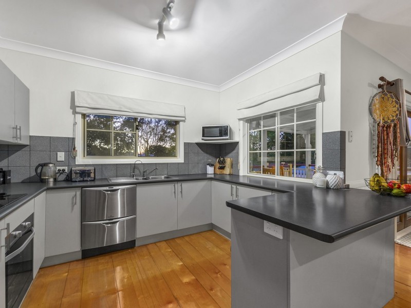 40 Parker Avenue, Northgate QLD 4013