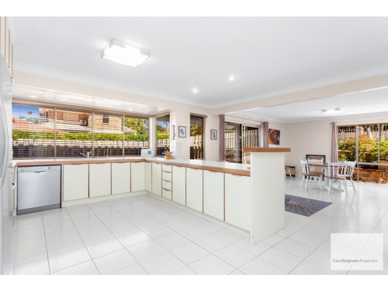 22 Gielgud Crescent, Mcdowall QLD 4053