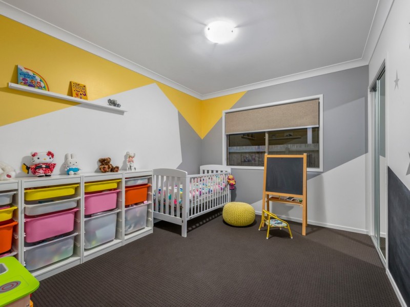 17A Larwill Avenue, Northgate QLD 4013