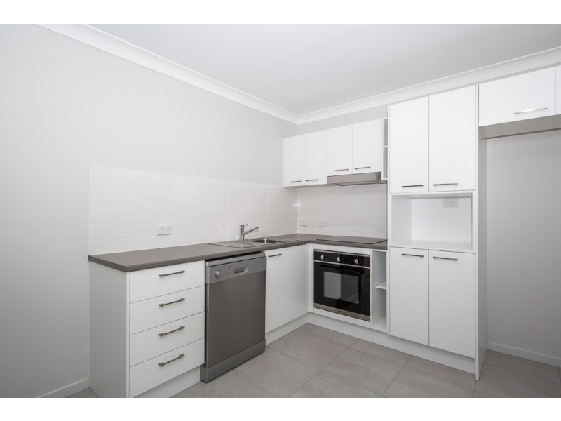 81 Jones Street, Rothwell QLD 4022