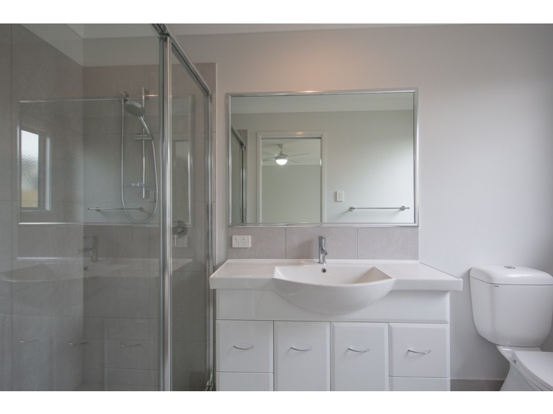 81 Jones Street, Rothwell QLD 4022