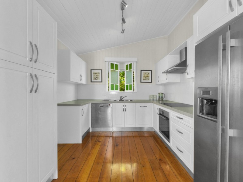 15A Jeffcott Street, Wavell Heights QLD 4012