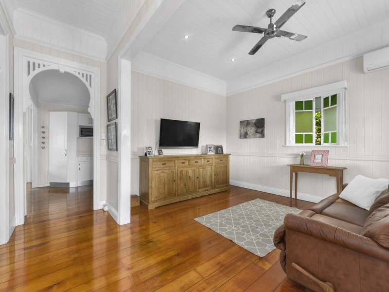 15A Jeffcott Street, Wavell Heights QLD 4012