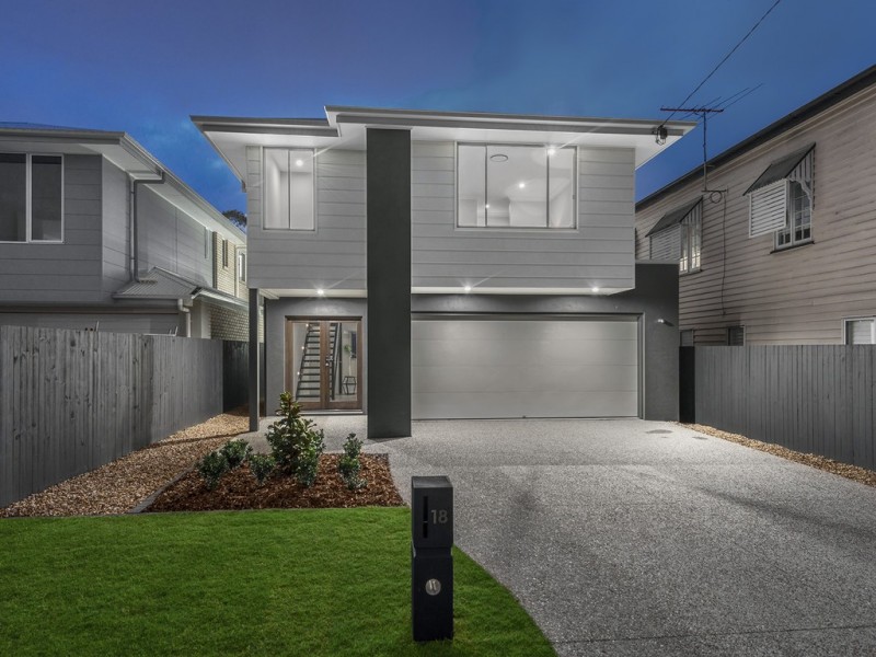 18 Junior Terrace, Northgate QLD 4013