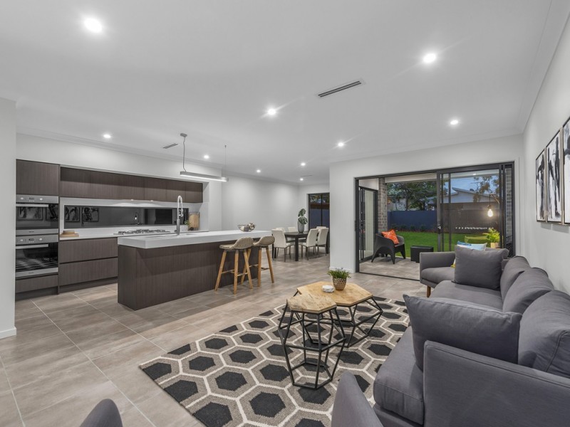 18 Junior Terrace, Northgate QLD 4013