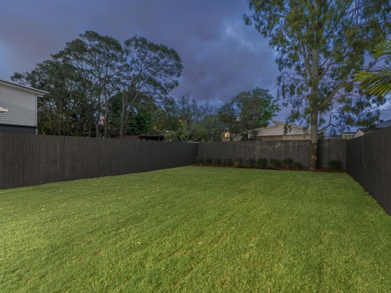 18 Junior Terrace, Northgate QLD 4013