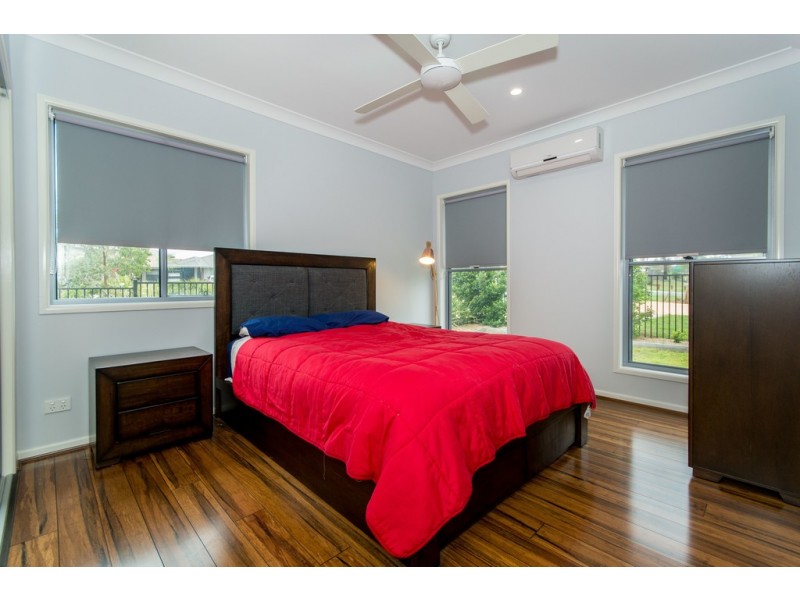 77 Mount Kaputar Way, Fitzgibbon QLD 4018