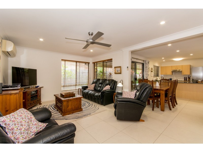 15 Brampton Place, Taigum QLD 4018