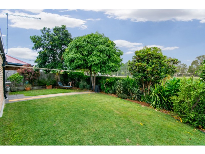 15 Brampton Place, Taigum QLD 4018