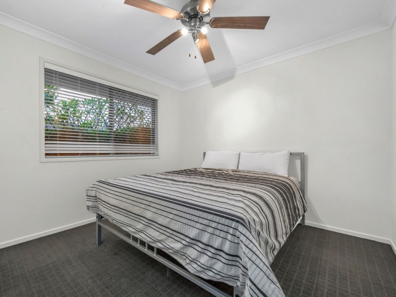 6 Elle Court, Cashmere QLD 4500